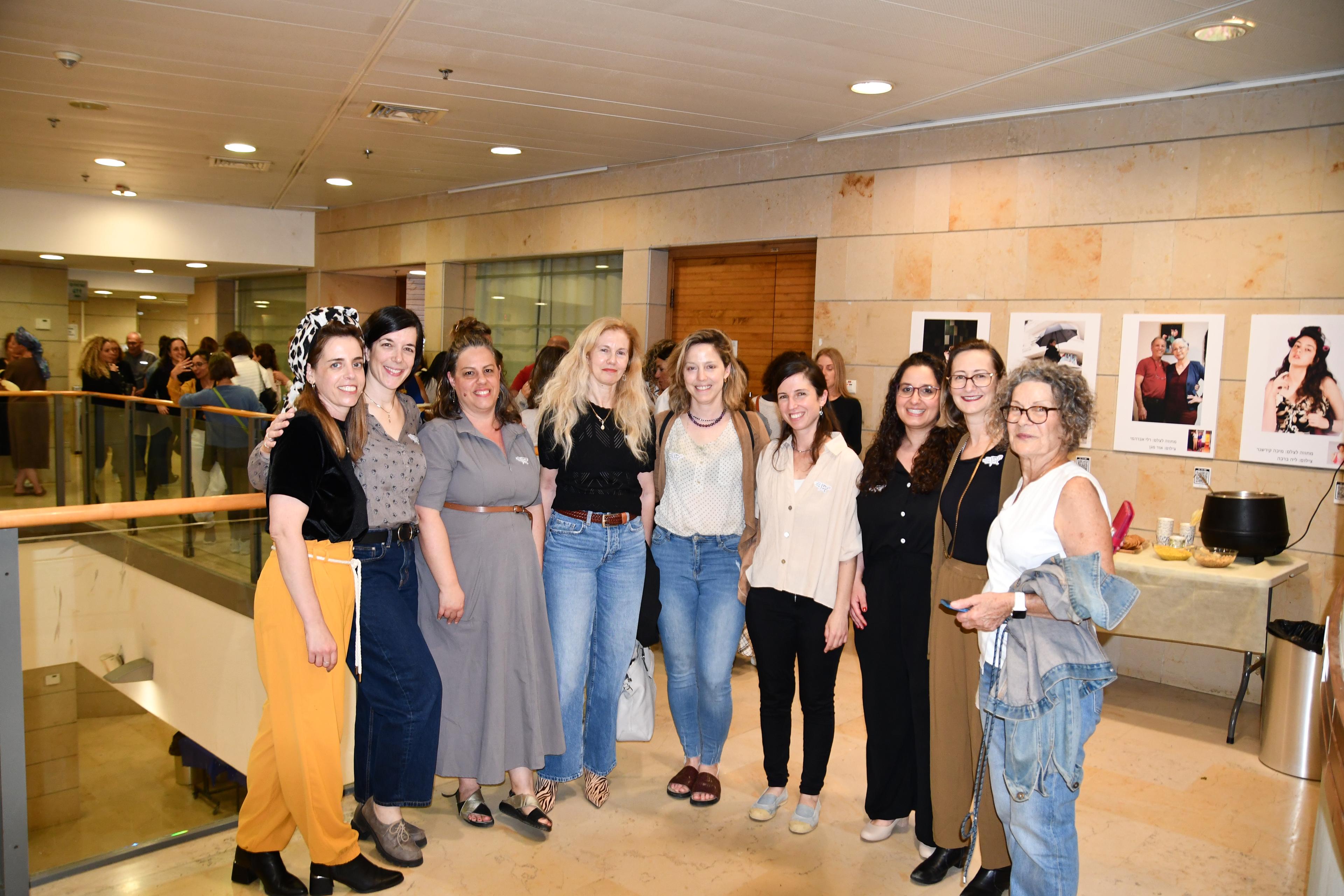 תיעוד מערב מדברות מעבר במשכן למוזיקה ואומנויות רעננה